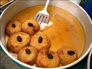 Making typical dishes from Guatemala in our Cooking Classes Tour