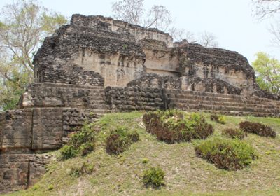 Uaxactún Tour